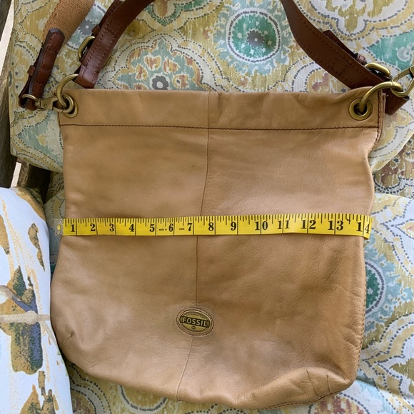 Vintage Fossil Explorer Crossbody Bag - Picture 9 of 12